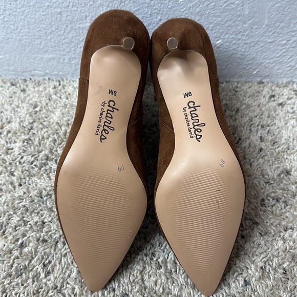 Charles David - Albuquerque Booties - Dark Camel sz 9M - Picture 13 of 17